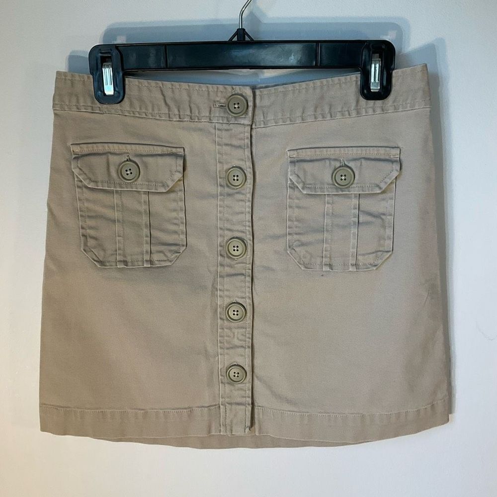 Vintage GAP Button Front Mini, Utility, Khaki, Y2K. Summer 2003. Neutral. 4